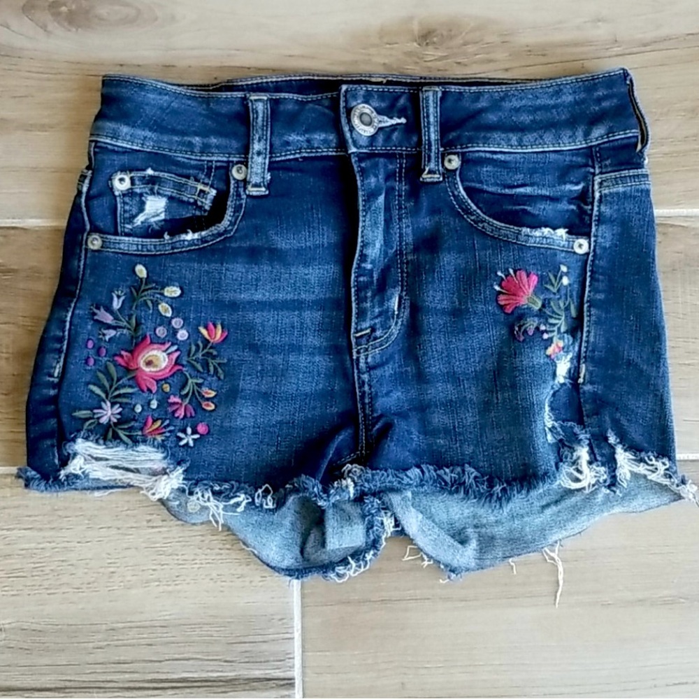 AEO Shortie Jean Shorts Embroidered Rose Blue